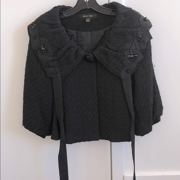 Cape coat with sequins collar & balloon sleeves - Picture 2 of 7